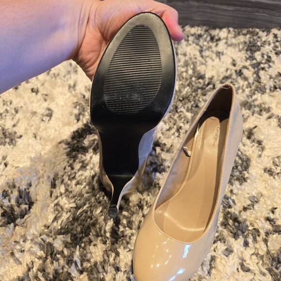George Brand Nude Patent Pointed Toe Kitten Heels - Size 9 (EUC) - Picture 3 of 4
